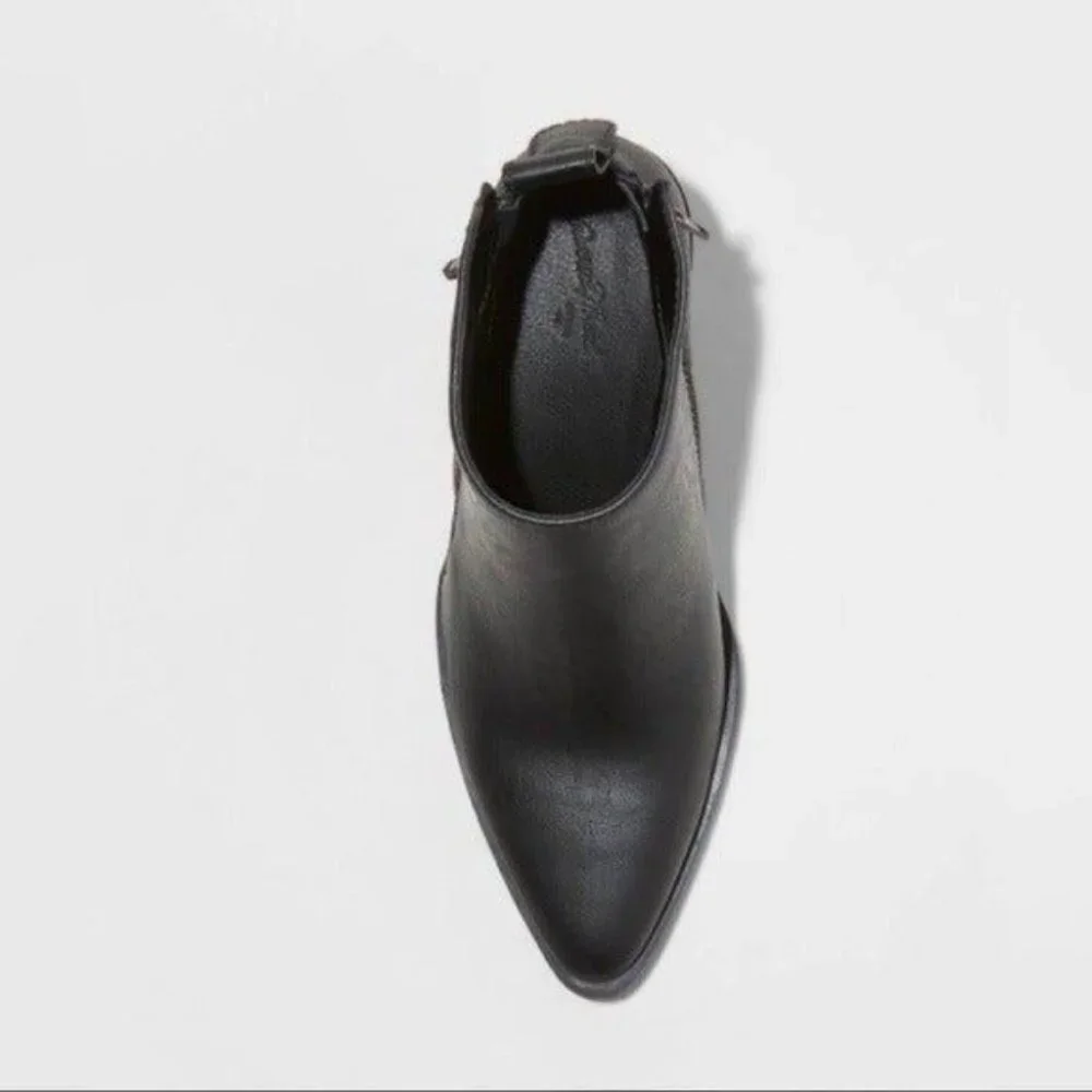 Universal Thread Jayden Zip Bootie Black - Picture 3 of 5